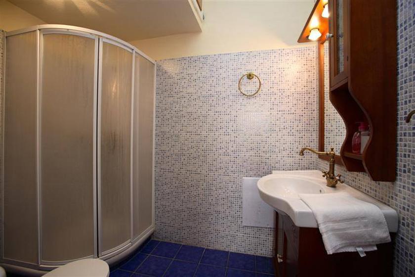 Mirsinia Apartments - Skopelos Loutraki  Eksteriør bilde