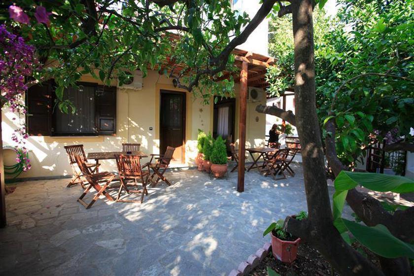 Mirsinia Apartments - Skopelos Loutraki  Eksteriør bilde